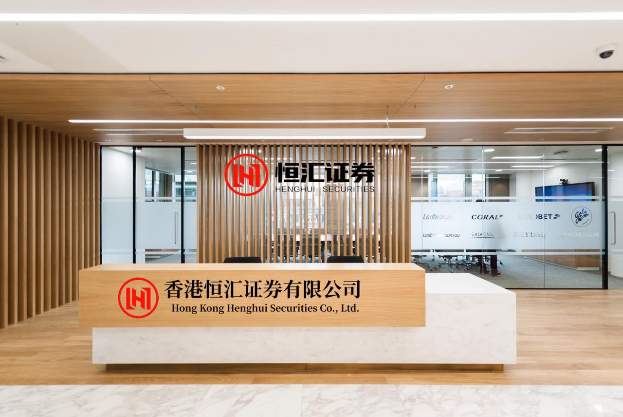 知富配资官网 特朗普发表国情咨文演讲